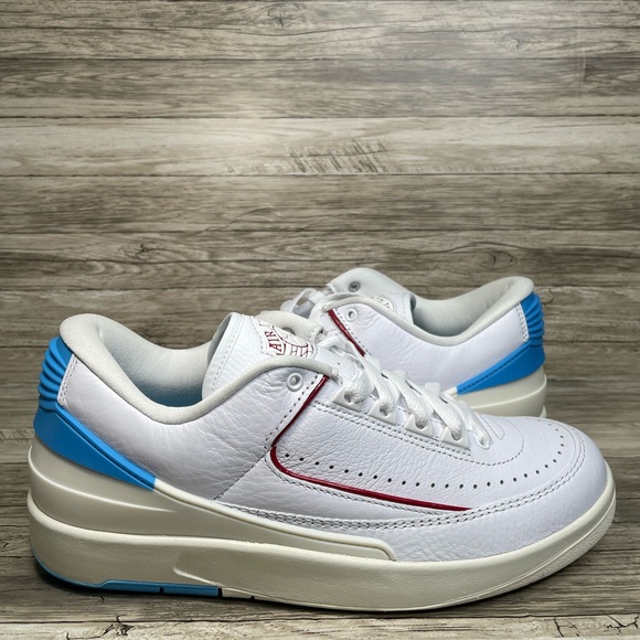Jordan Shoes - NEW Air Jordan 2 Retro Low UNC To Chicago Women's Size 9 DX4401-164
